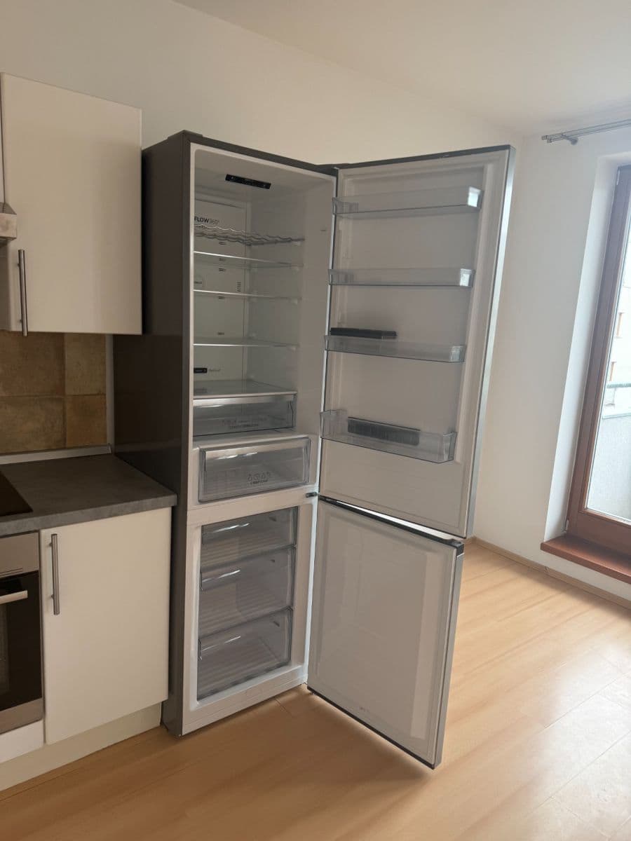Prenájom bytu 2-izbový 45 m², Neumannova, Praha, Praha Prenájom bytu 2-izbový 45 m², Neumannova, Praha, Praha