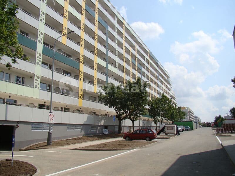 Prenájom bytu 1-izbový 38 m², Hornoměcholupská, Praha, Praha Prenájom bytu 1-izbový 38 m², Hornoměcholupská, Praha, Praha