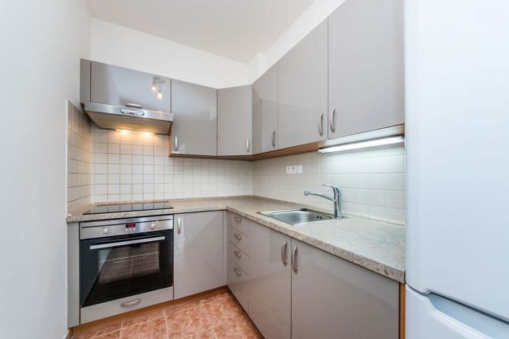 Prenájom bytu 1-izbový 38 m², Hornoměcholupská, Praha, Praha Prenájom bytu 1-izbový 38 m², Hornoměcholupská, Praha, Praha