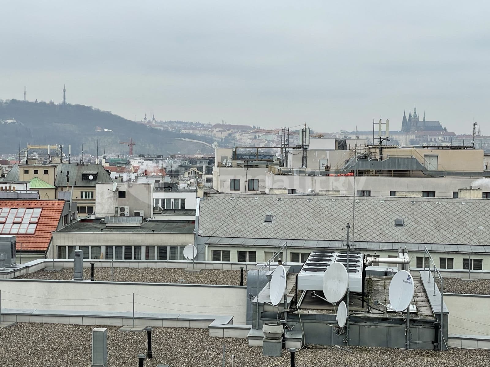 Prenájom bytu 3-izbový 94 m², Krakovská, Praha, Praha Prenájom bytu 3-izbový 94 m², Krakovská, Praha, Praha