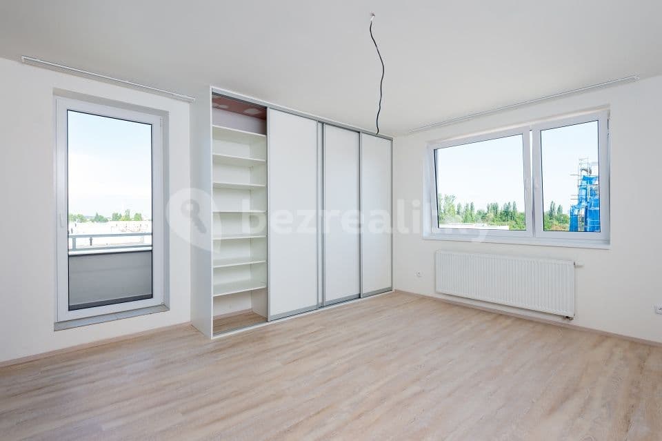 Prenájom bytu 2-izbový 42 m², Kadečkové, Praha, Praha Prenájom bytu 2-izbový 42 m², Kadečkové, Praha, Praha