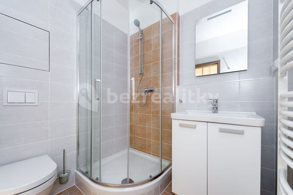 Prenájom bytu 2-izbový 42 m², Kadečkové, Praha, Praha Prenájom bytu 2-izbový 42 m², Kadečkové, Praha, Praha