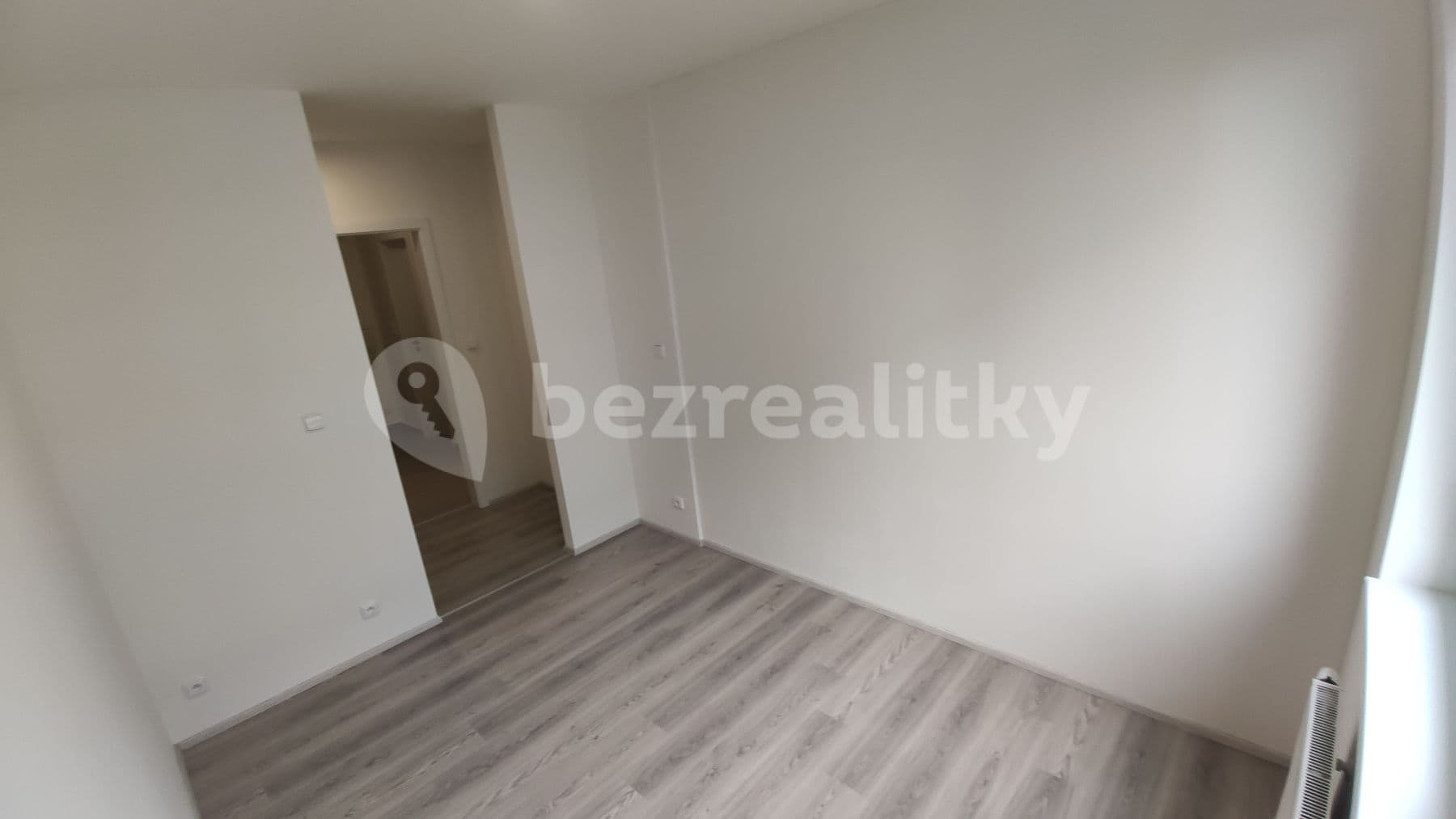 Prenájom bytu 2-izbový 55 m², Hugo Haase, Praha, Praha Prenájom bytu 2-izbový 55 m², Hugo Haase, Praha, Praha
