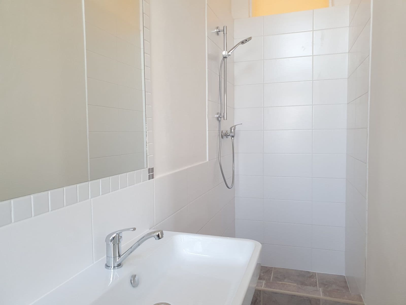 Prenájom bytu 3-izbový 85 m², Rybalkova, Praha, Praha Prenájom bytu 3-izbový 85 m², Rybalkova, Praha, Praha