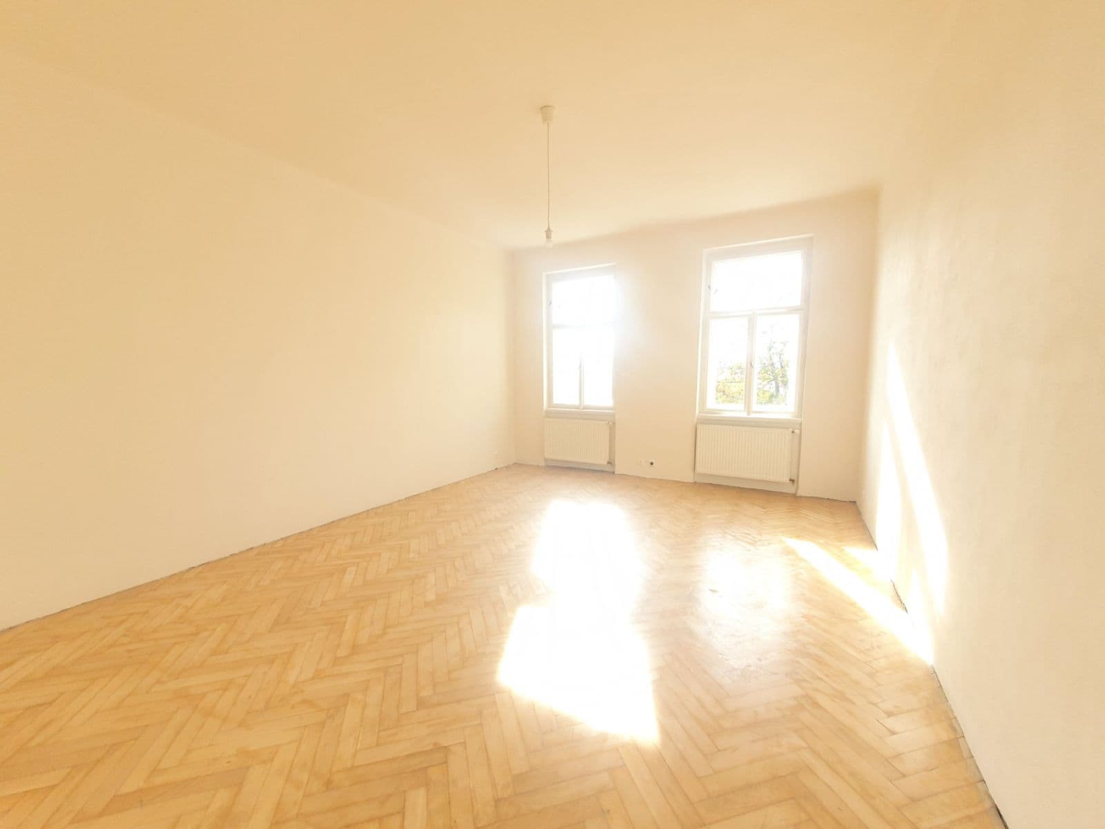 Prenájom bytu 3-izbový 85 m², Rybalkova, Praha, Praha Prenájom bytu 3-izbový 85 m², Rybalkova, Praha, Praha