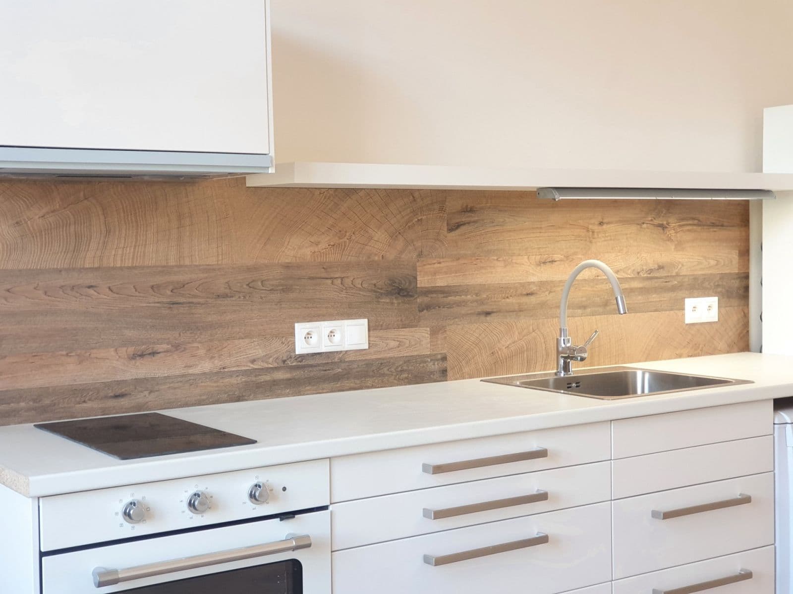 Prenájom bytu 3-izbový 85 m², Rybalkova, Praha, Praha Prenájom bytu 3-izbový 85 m², Rybalkova, Praha, Praha