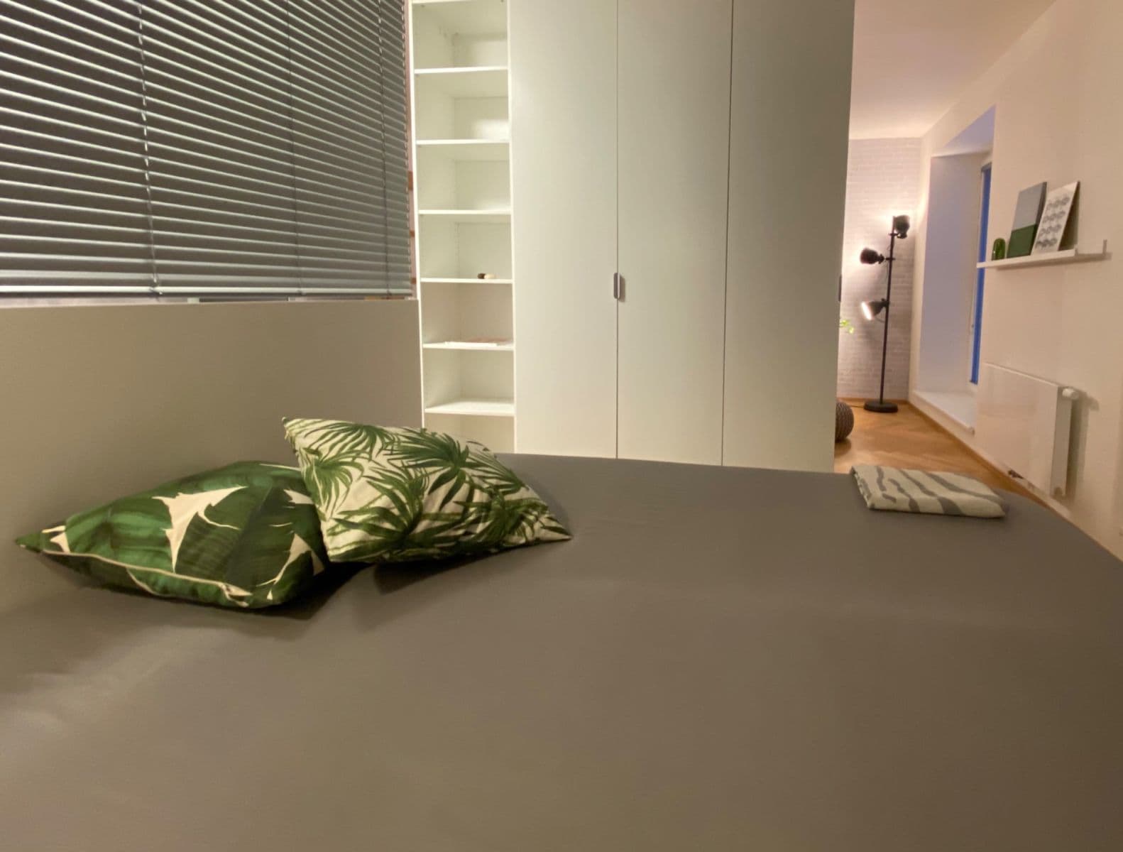 Prenájom bytu 2-izbový 50 m², Nemocniční, Praha, Praha Prenájom bytu 2-izbový 50 m², Nemocniční, Praha, Praha