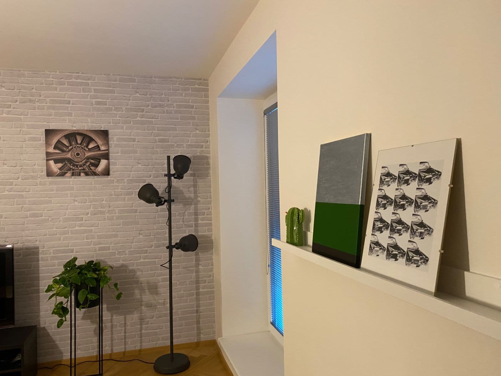 Prenájom bytu 2-izbový 50 m², Nemocniční, Praha, Praha Prenájom bytu 2-izbový 50 m², Nemocniční, Praha, Praha