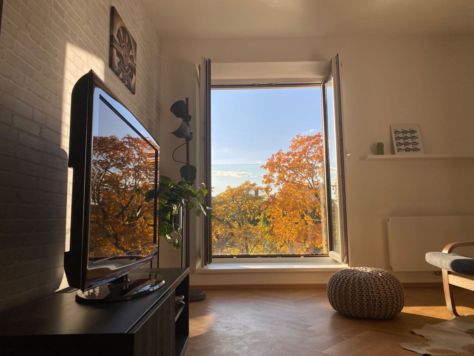 Prenájom bytu 2-izbový 50 m², Nemocniční, Praha, Praha Prenájom bytu 2-izbový 50 m², Nemocniční, Praha, Praha