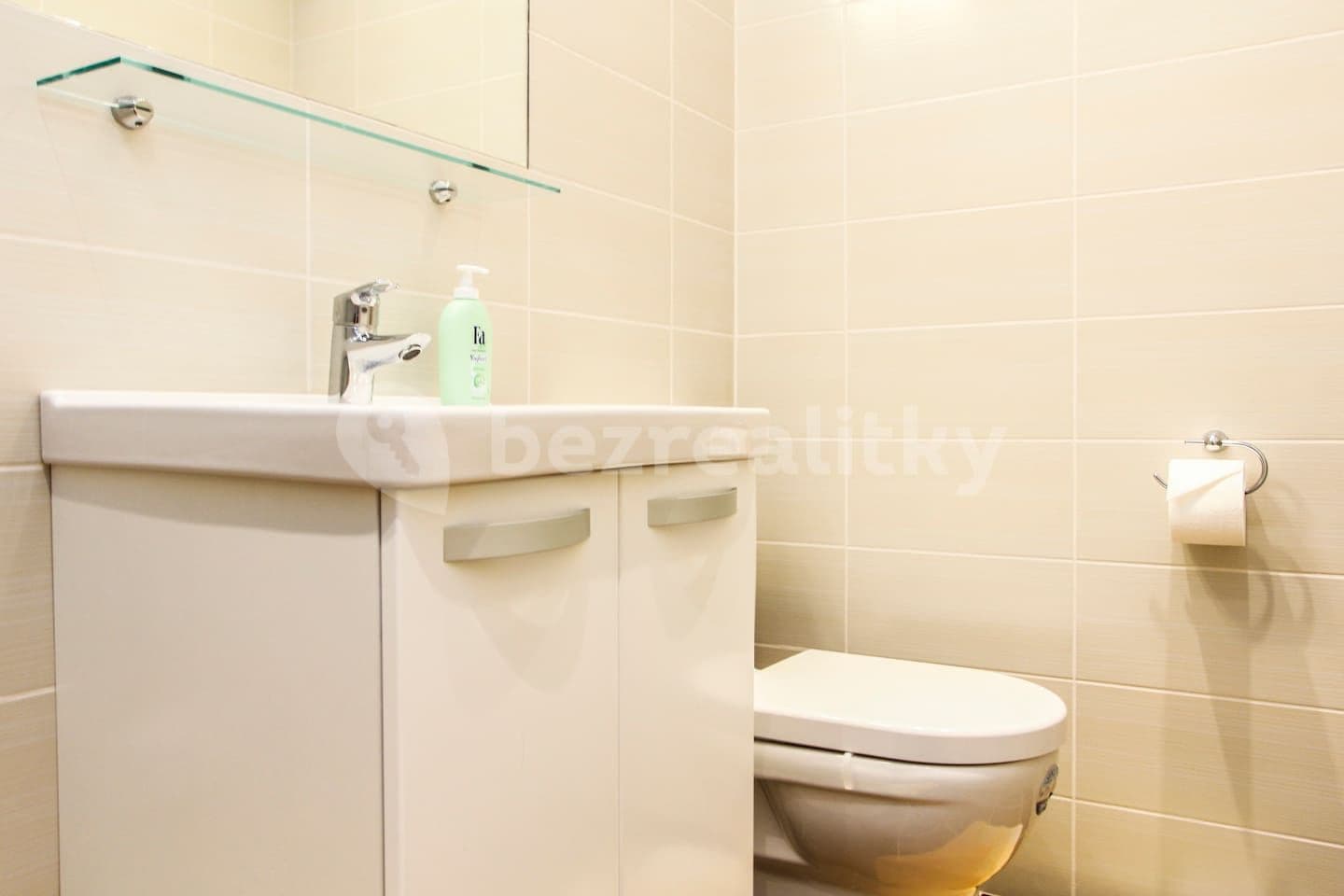 Prenájom bytu 2-izbový 44 m², Havanská, Praha, Praha Prenájom bytu 2-izbový 44 m², Havanská, Praha, Praha