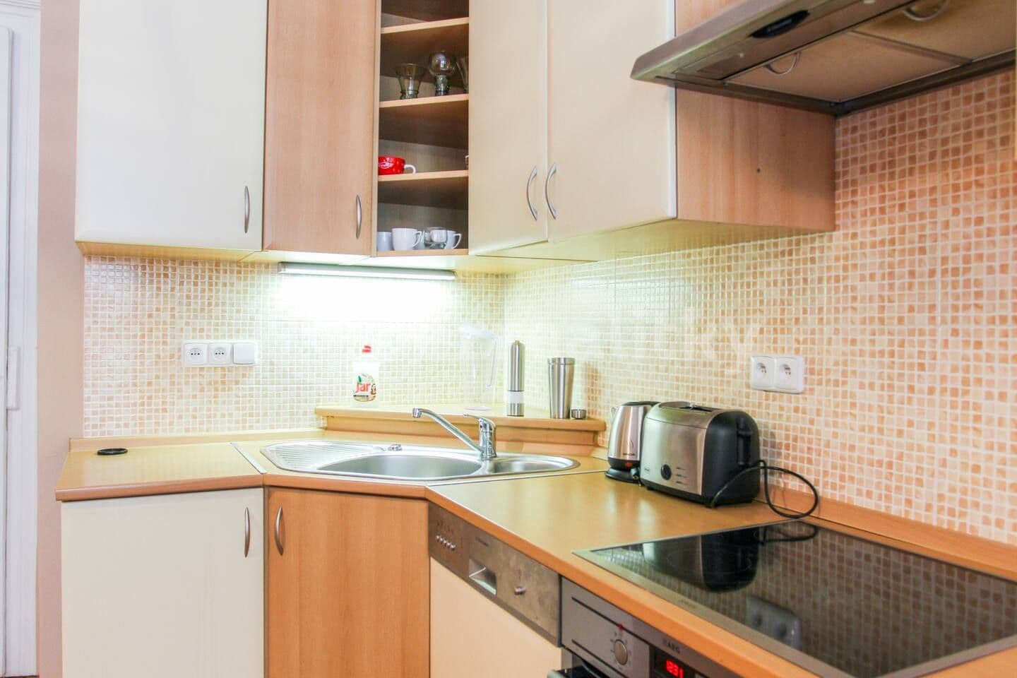 Prenájom bytu 2-izbový 44 m², Havanská, Praha, Praha Prenájom bytu 2-izbový 44 m², Havanská, Praha, Praha