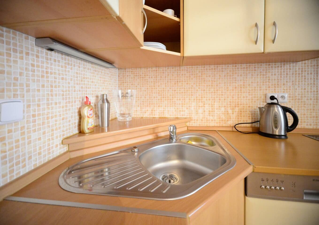 Prenájom bytu 2-izbový 44 m², Havanská, Praha, Praha Prenájom bytu 2-izbový 44 m², Havanská, Praha, Praha