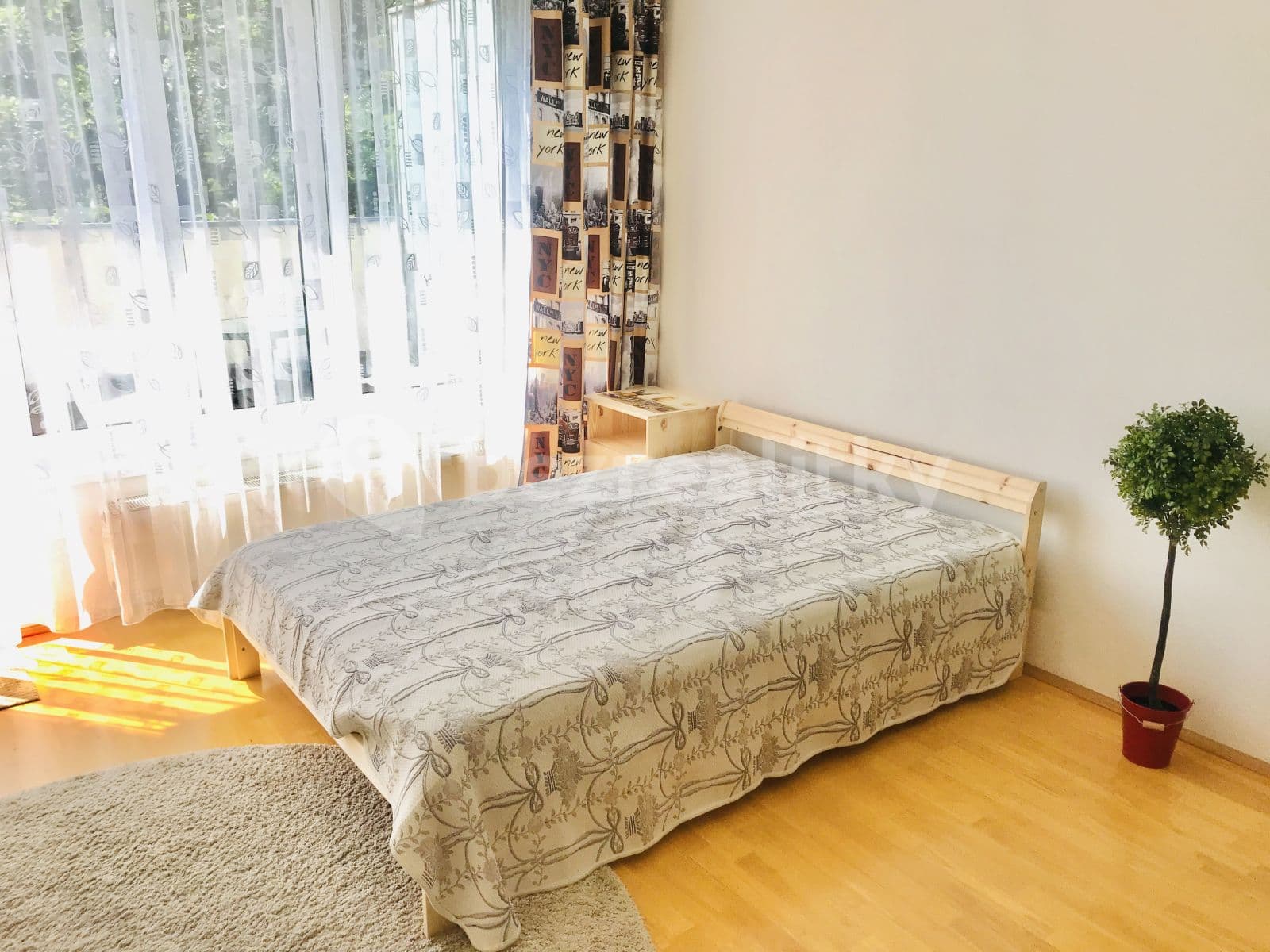Prenájom bytu 1-izbový 40 m², Počernická, Praha, Praha Prenájom bytu 1-izbový 40 m², Počernická, Praha, Praha