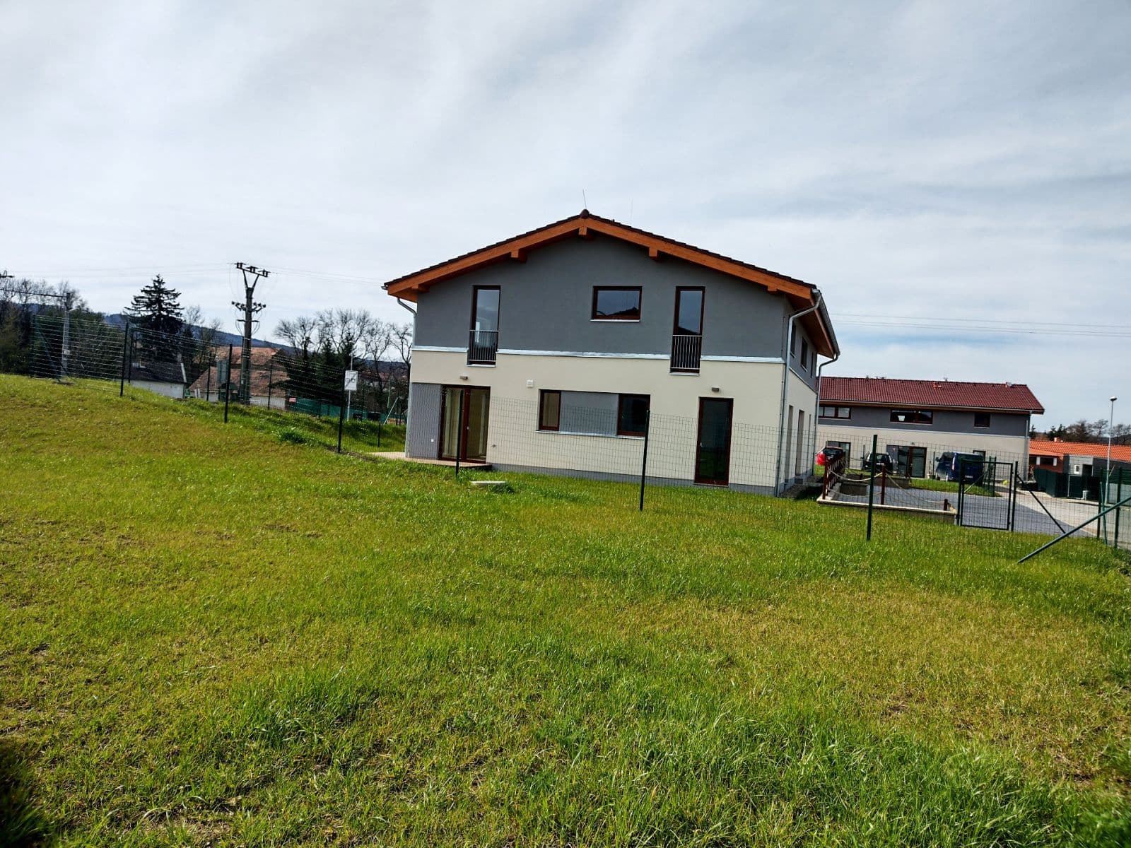 Predaj domu 99 m², pozemek 249 m², Na Pastvinách, Svinaře, Středočeský kraj Predaj domu 99 m², pozemek 249 m², Na Pastvinách, Svinaře, Středočeský kraj