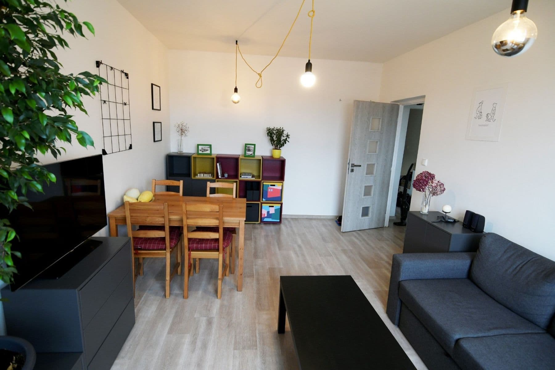 Prenájom bytu 2-izbový 52 m², Ukrajinská, Kladno, Středočeský kraj Prenájom bytu 2-izbový 52 m², Ukrajinská, Kladno, Středočeský kraj