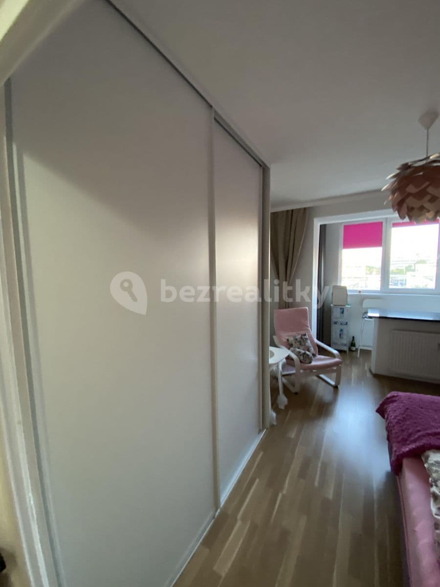 Prenájom bytu Garsoniéra 23 m², Vilová, Petržalka, Bratislavský kraj Prenájom bytu Garsoniéra 23 m², Vilová, Petržalka, Bratislavský kraj
