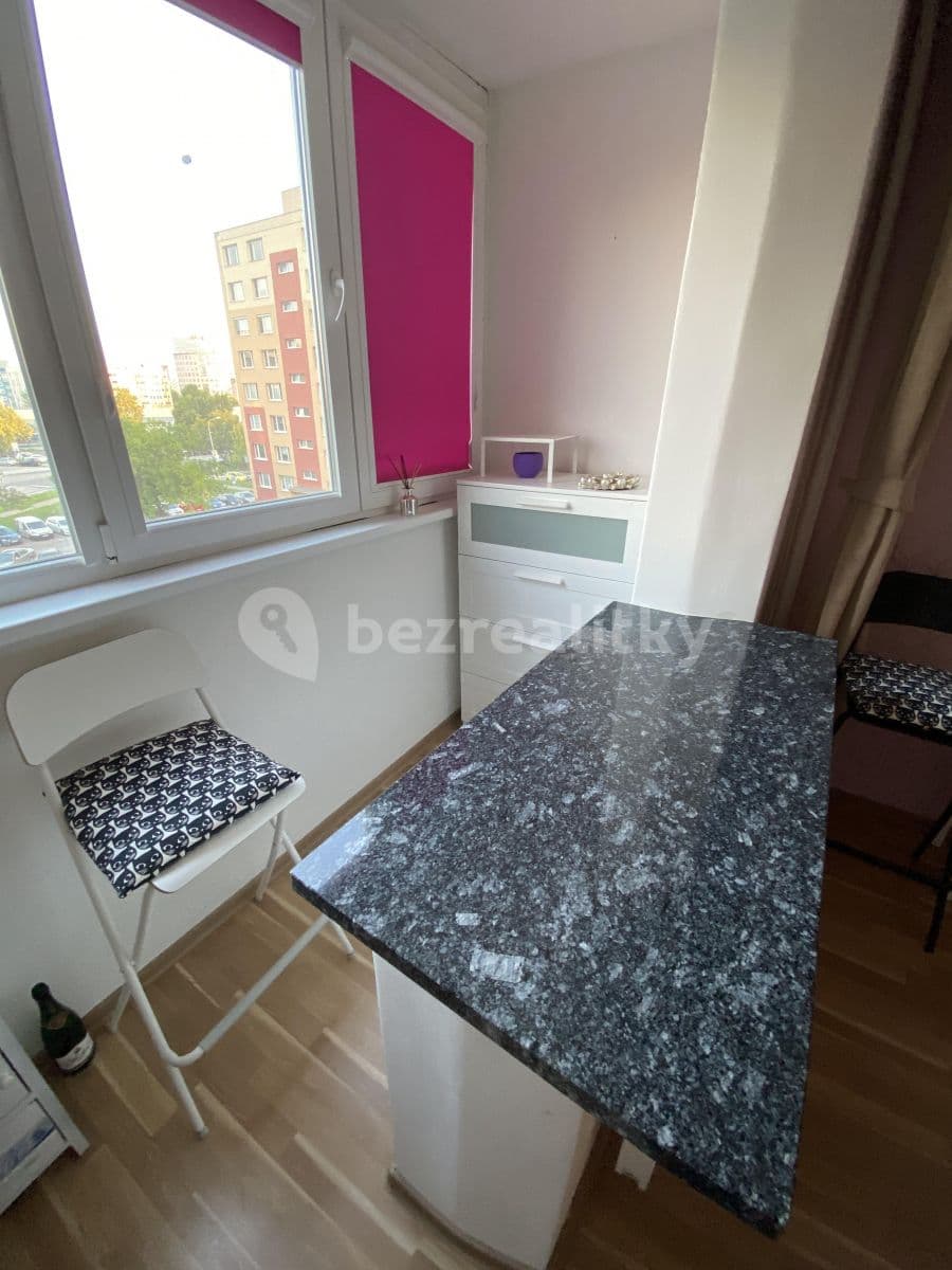 Prenájom bytu Garsoniéra 23 m², Vilová, Petržalka, Bratislavský kraj Prenájom bytu Garsoniéra 23 m², Vilová, Petržalka, Bratislavský kraj