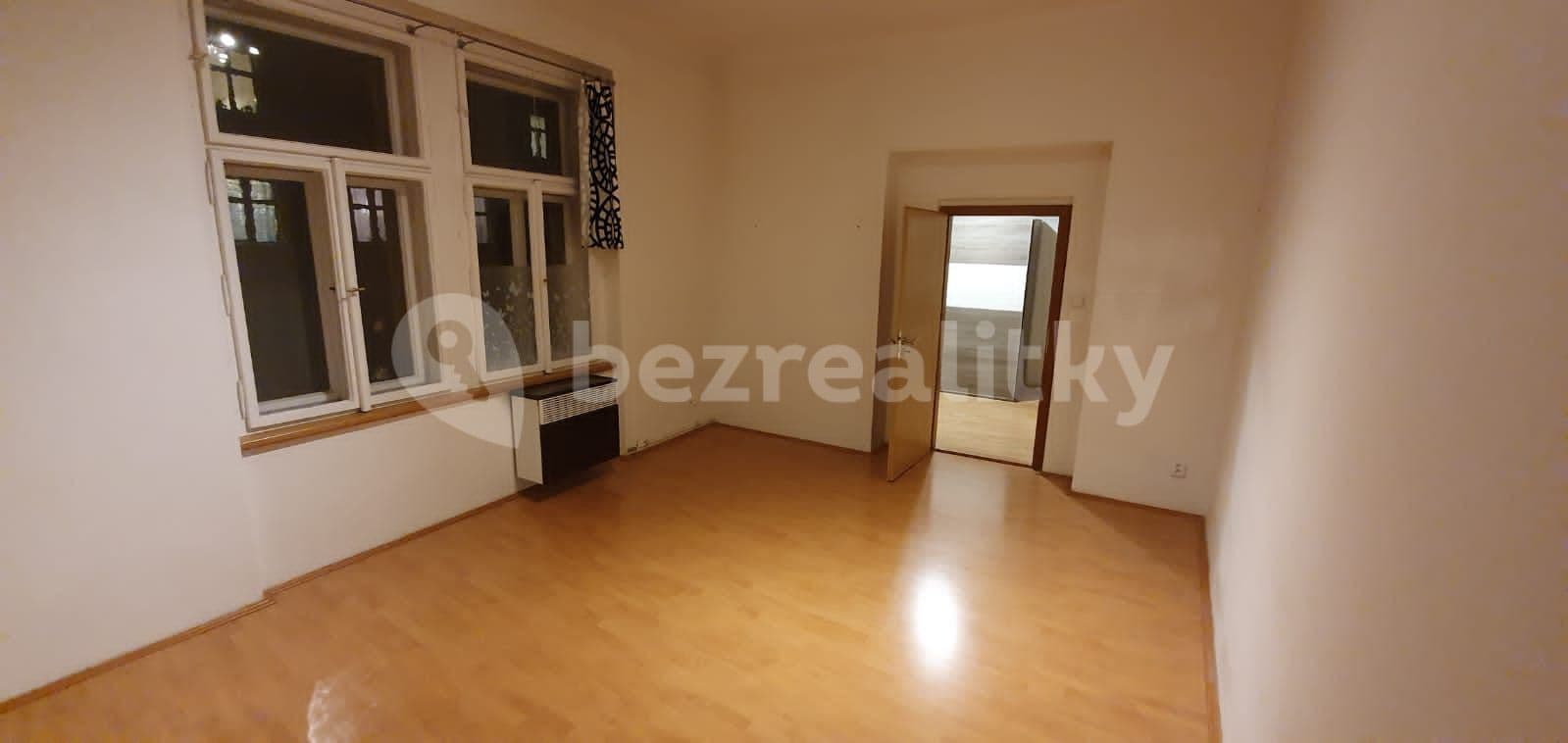 Prenájom bytu 1-izbový 34 m², Jagellonská, Praha, Praha Prenájom bytu 1-izbový 34 m², Jagellonská, Praha, Praha