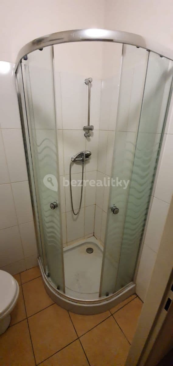 Prenájom bytu 1-izbový 34 m², Jagellonská, Praha, Praha Prenájom bytu 1-izbový 34 m², Jagellonská, Praha, Praha