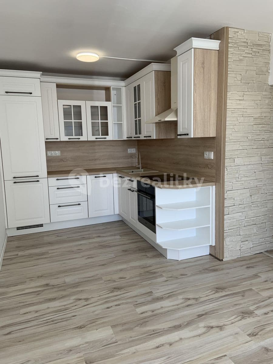 Prenájom bytu 2-izbový 42 m², Višňová, Most, Ústecký kraj Prenájom bytu 2-izbový 42 m², Višňová, Most, Ústecký kraj