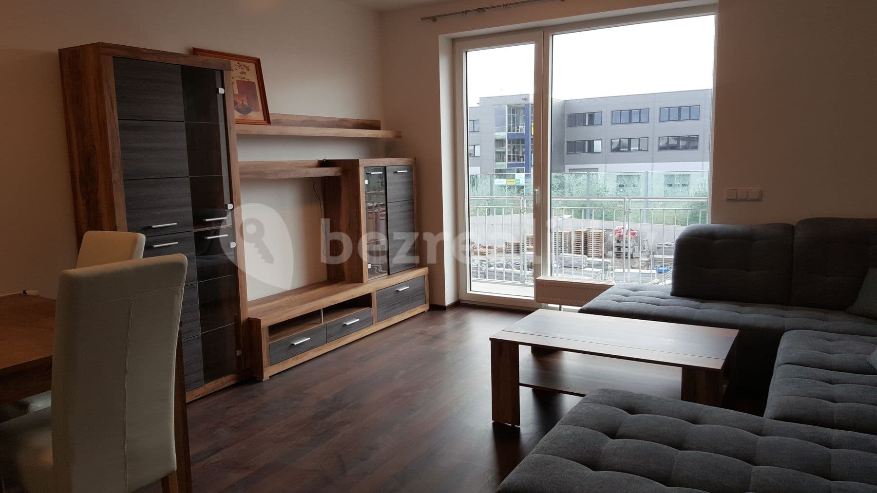 Prenájom bytu 2-izbový 61 m², Antonína Petrofa, Hradec Králové, Královéhradecký kraj Prenájom bytu 2-izbový 61 m², Antonína Petrofa, Hradec Králové, Královéhradecký kraj