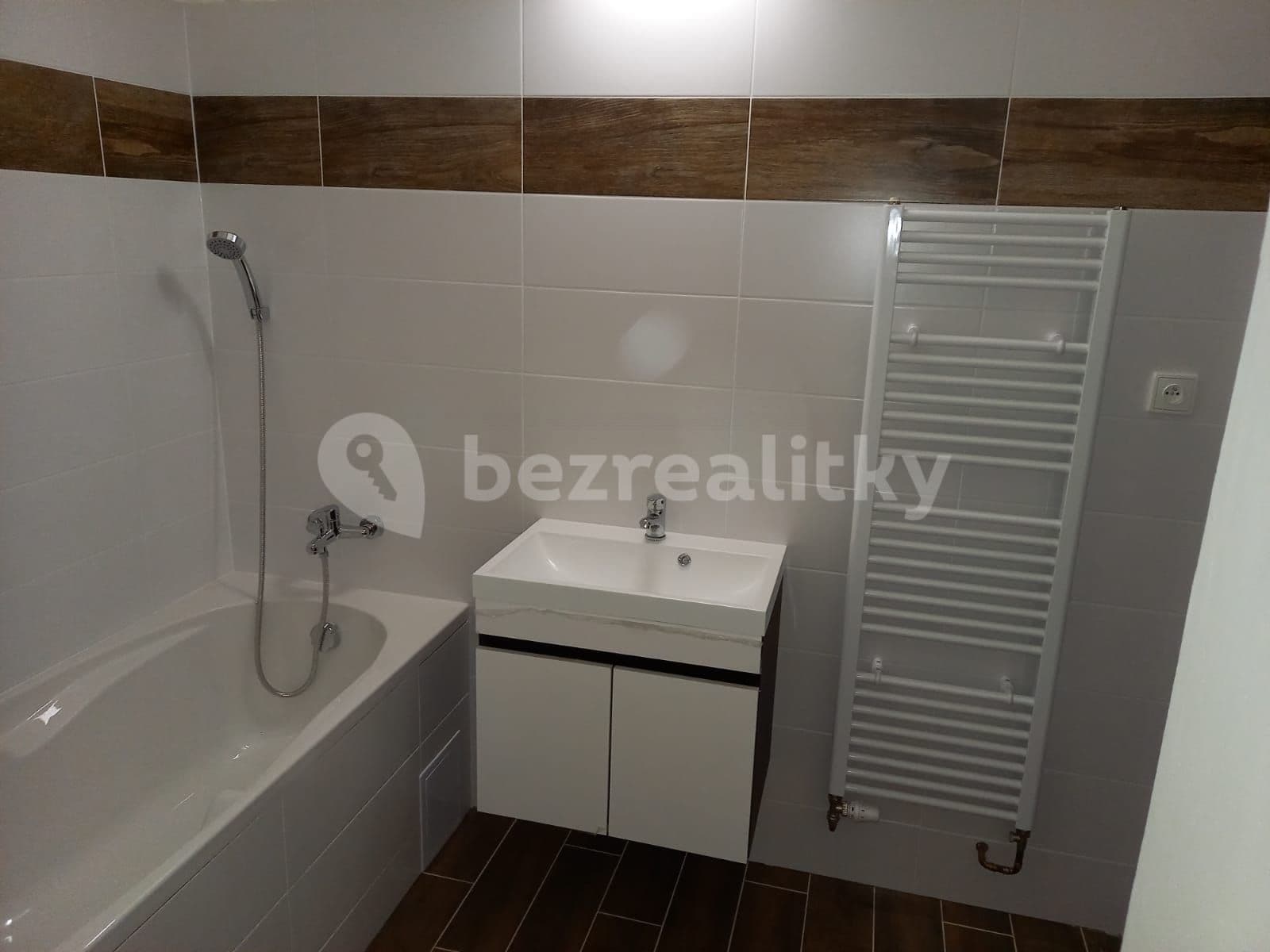 Prenájom bytu 2-izbový 67 m², Merhautova, Brno, Jihomoravský kraj Prenájom bytu 2-izbový 67 m², Merhautova, Brno, Jihomoravský kraj