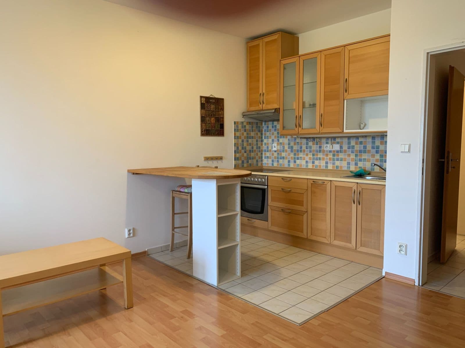 Prenájom bytu Garsoniéra 35 m², Chelčického, Roztoky, Středočeský kraj Prenájom bytu Garsoniéra 35 m², Chelčického, Roztoky, Středočeský kraj