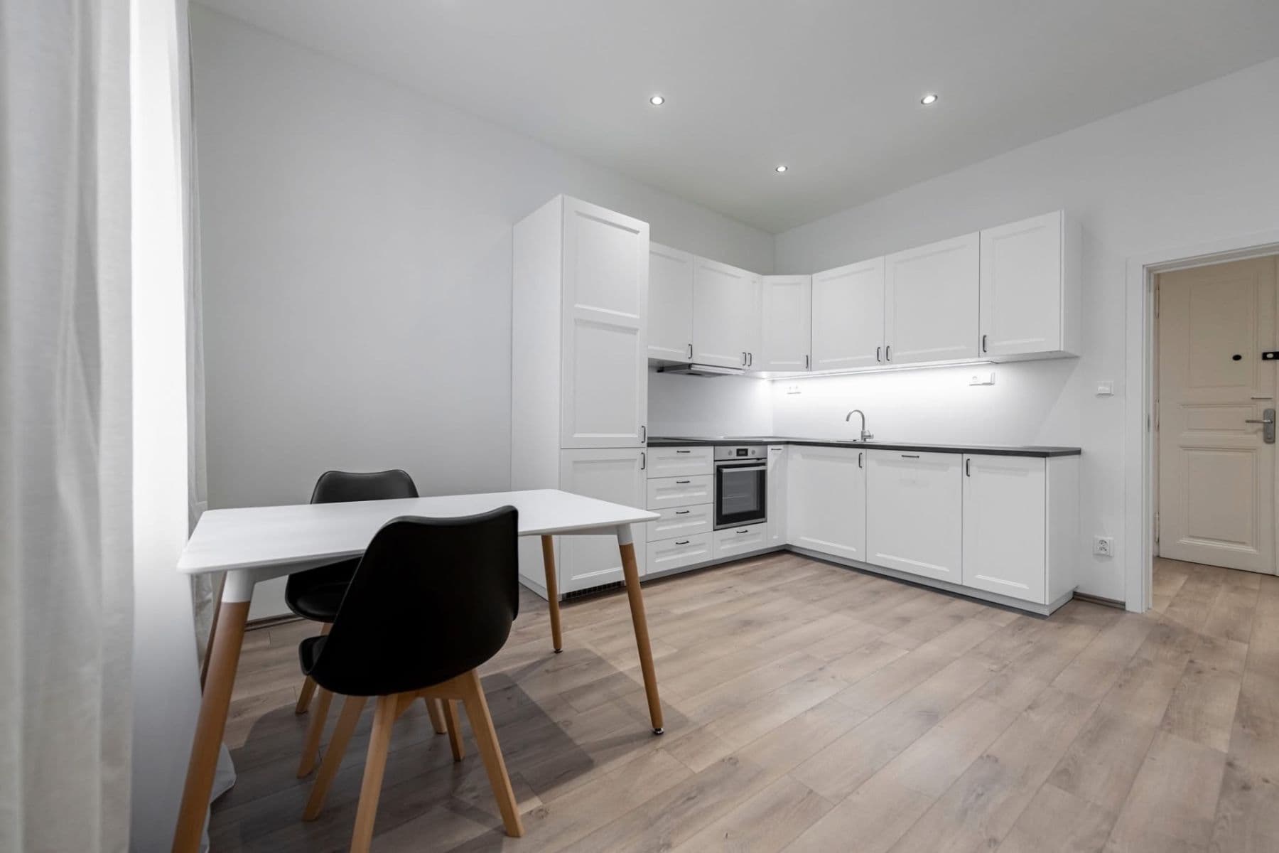 Prenájom bytu 2-izbový 54 m², Budečská, Praha, Praha Prenájom bytu 2-izbový 54 m², Budečská, Praha, Praha