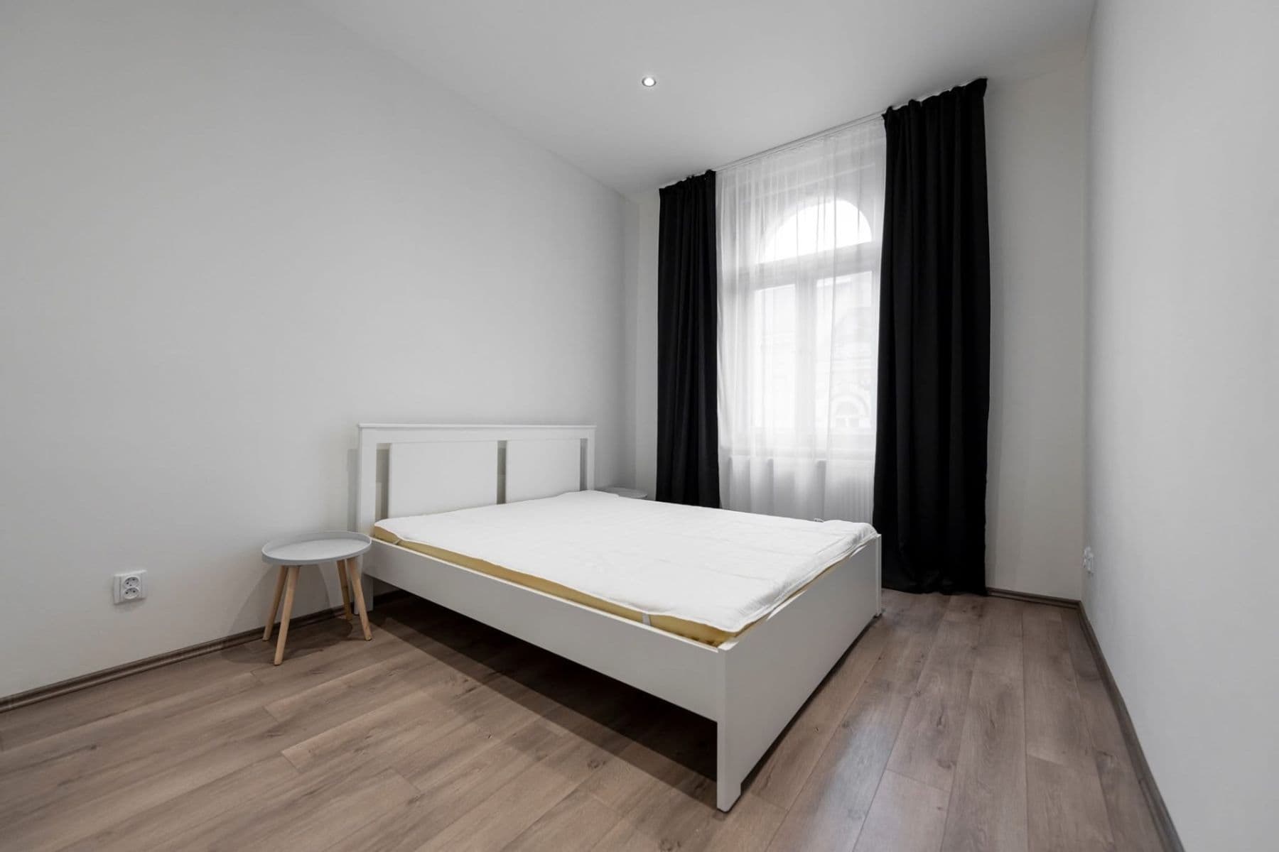 Prenájom bytu 2-izbový 54 m², Budečská, Praha, Praha Prenájom bytu 2-izbový 54 m², Budečská, Praha, Praha