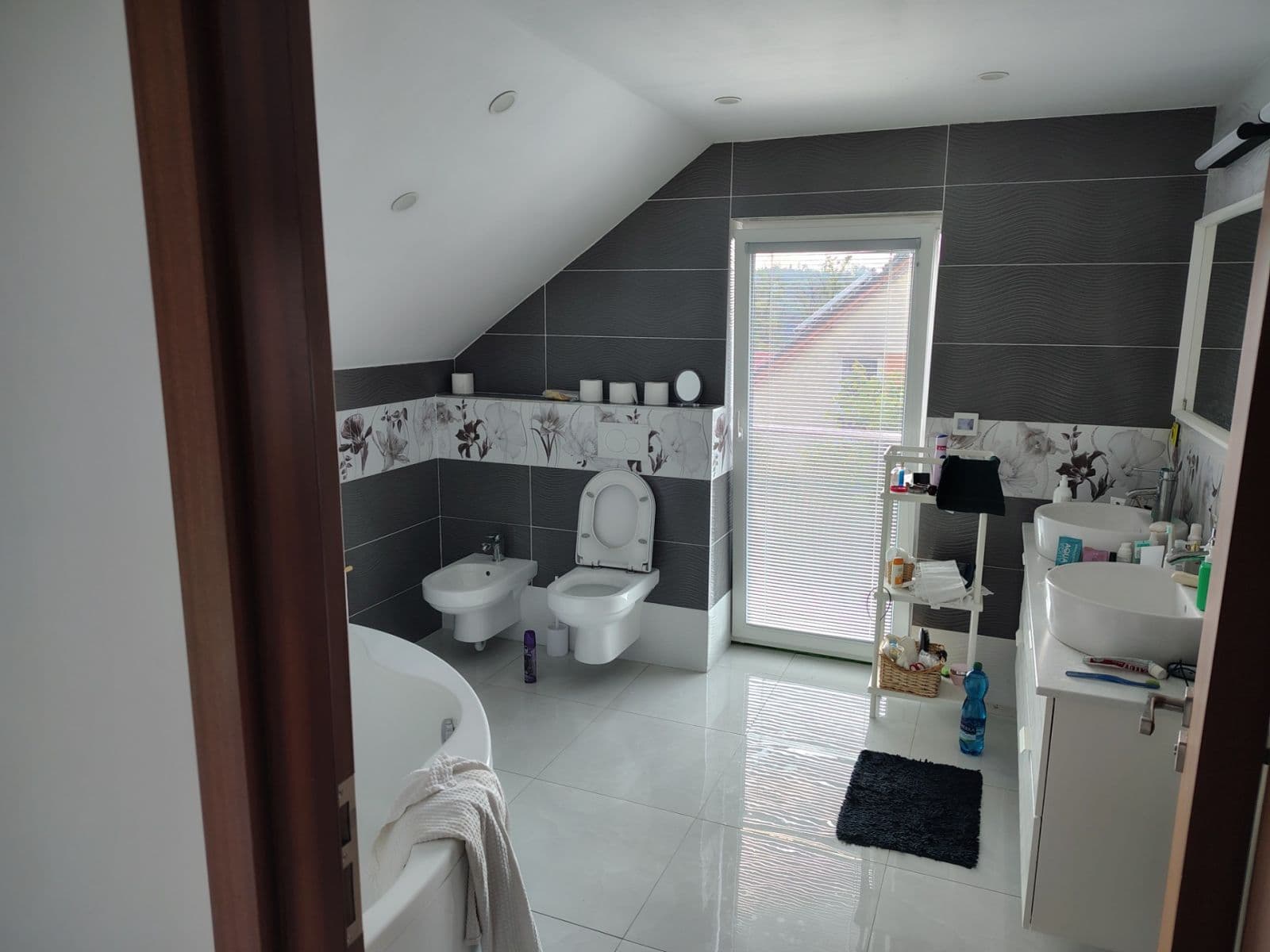 Prenájom domu 160 m², pozemok 600 m², K Dubné, Vrané nad Vltavou, Středočeský kraj Prenájom domu 160 m², pozemok 600 m², K Dubné, Vrané nad Vltavou, Středočeský kraj