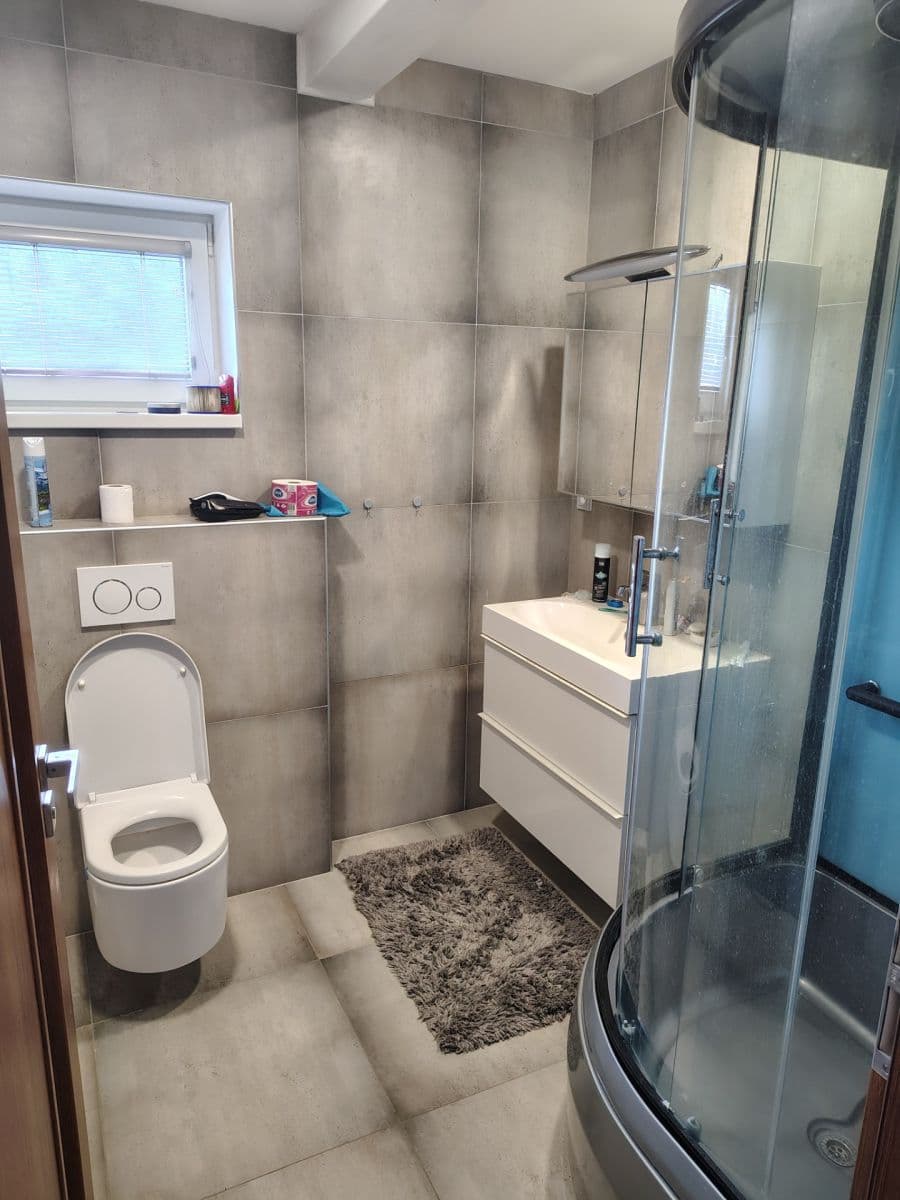 Prenájom domu 160 m², pozemok 600 m², K Dubné, Vrané nad Vltavou, Středočeský kraj Prenájom domu 160 m², pozemok 600 m², K Dubné, Vrané nad Vltavou, Středočeský kraj