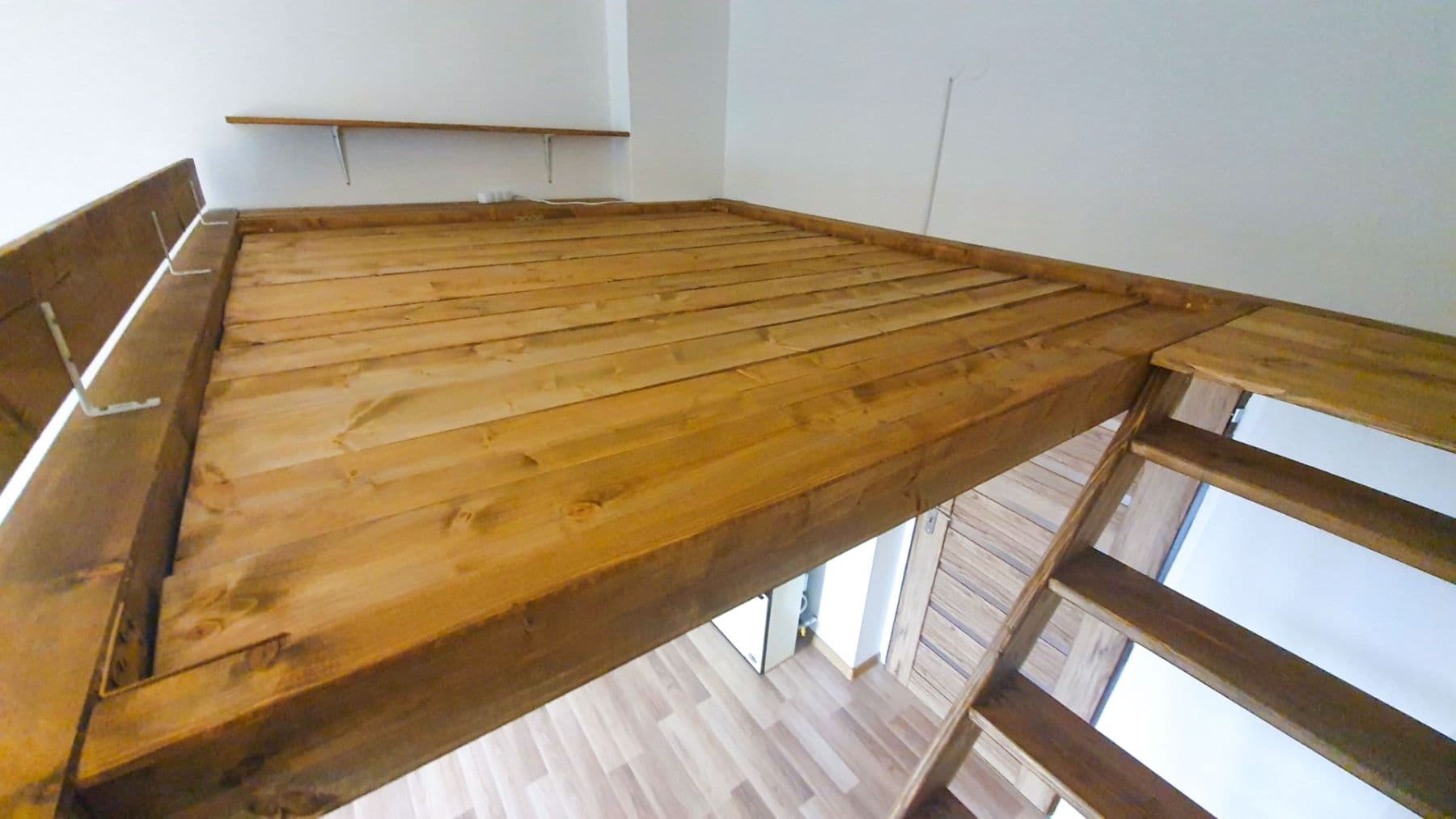 Prenájom bytu 1-izbový 30 m², Štúrova, Teplice, Ústecký kraj Prenájom bytu 1-izbový 30 m², Štúrova, Teplice, Ústecký kraj