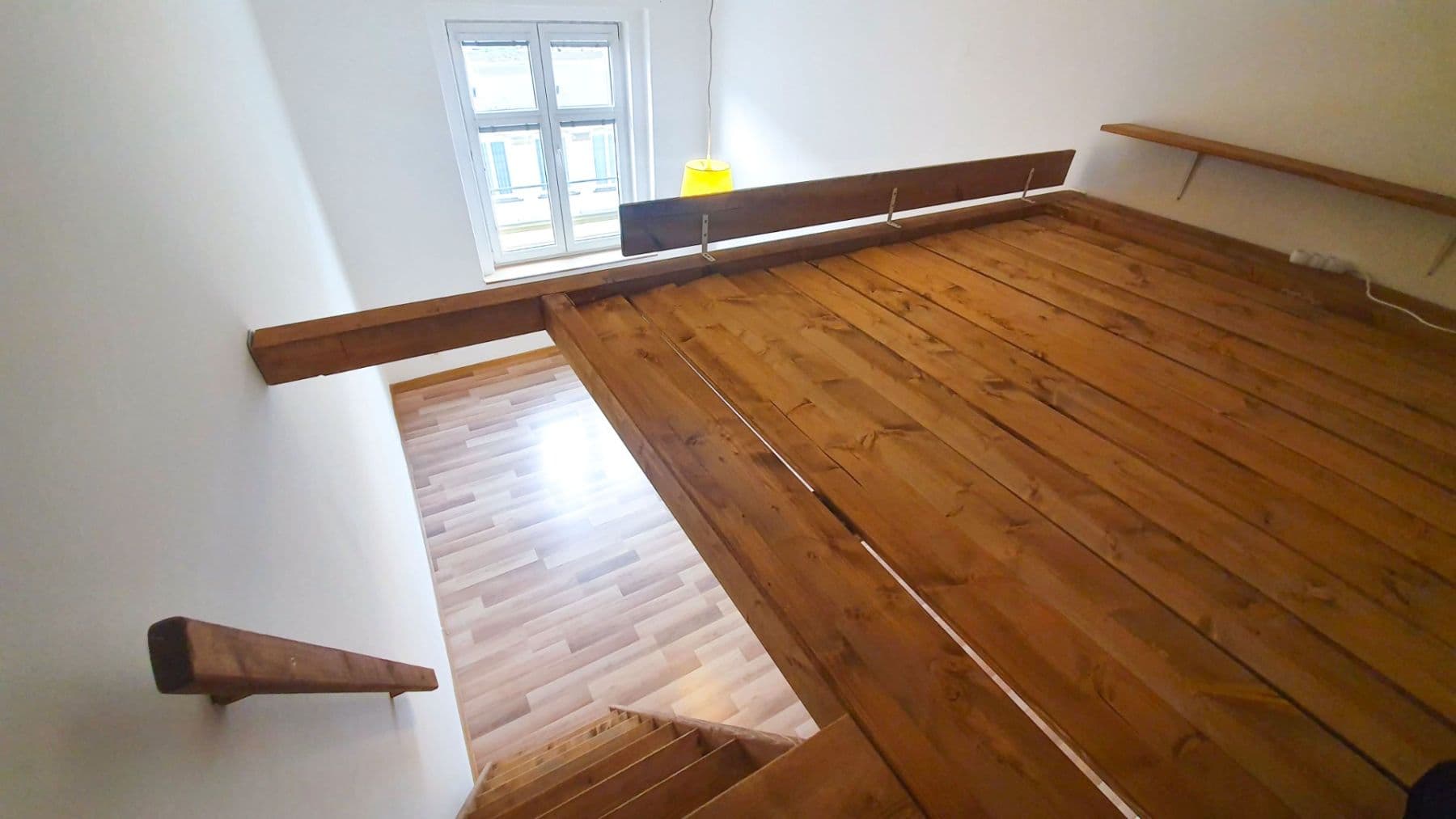 Prenájom bytu 1-izbový 30 m², Štúrova, Teplice, Ústecký kraj Prenájom bytu 1-izbový 30 m², Štúrova, Teplice, Ústecký kraj