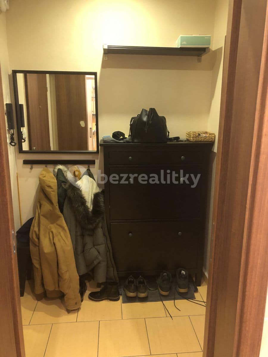 Prenájom bytu 3-izbový 76 m², Písecká, České Budějovice, Jihočeský kraj Prenájom bytu 3-izbový 76 m², Písecká, České Budějovice, Jihočeský kraj