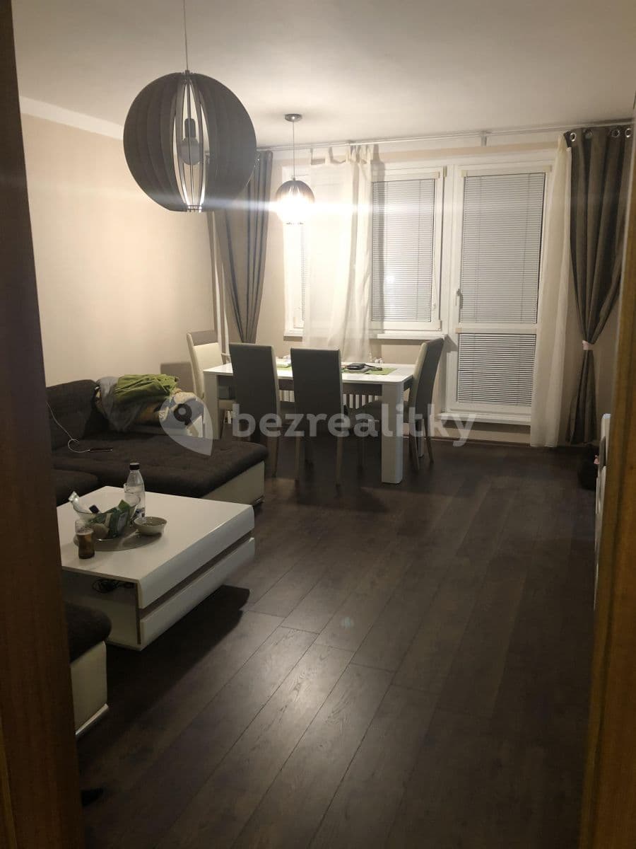 Prenájom bytu 3-izbový 76 m², Písecká, České Budějovice, Jihočeský kraj Prenájom bytu 3-izbový 76 m², Písecká, České Budějovice, Jihočeský kraj