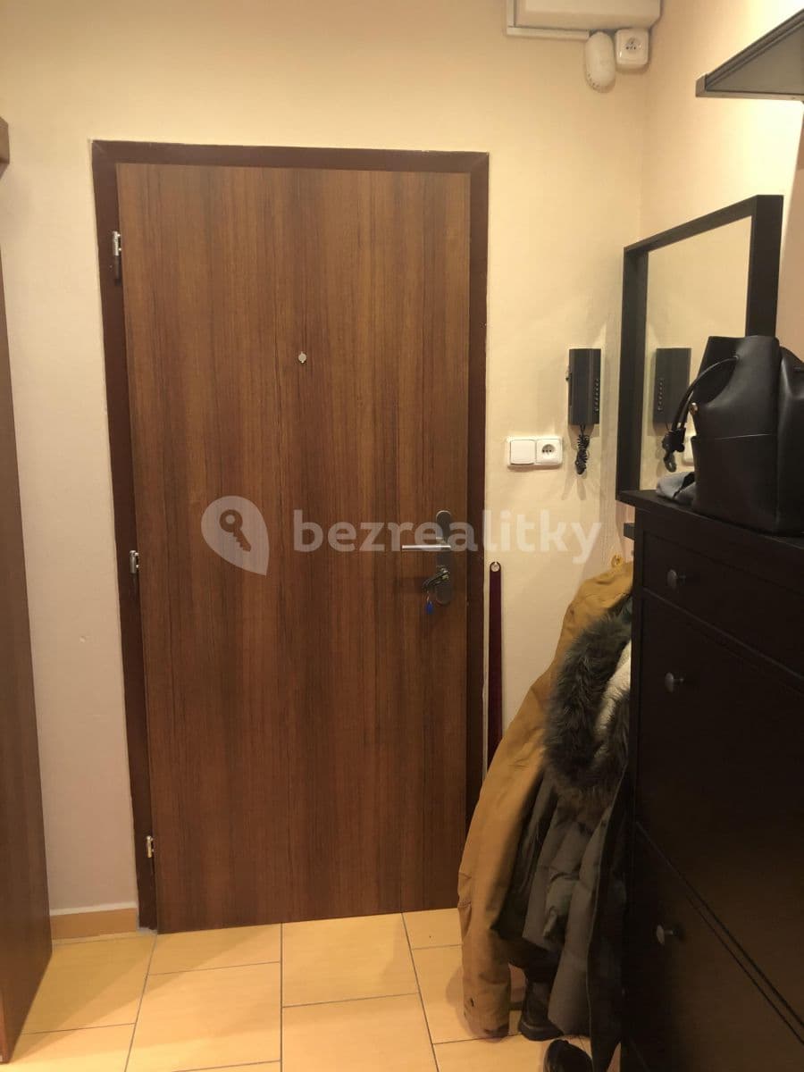 Prenájom bytu 3-izbový 76 m², Písecká, České Budějovice, Jihočeský kraj Prenájom bytu 3-izbový 76 m², Písecká, České Budějovice, Jihočeský kraj