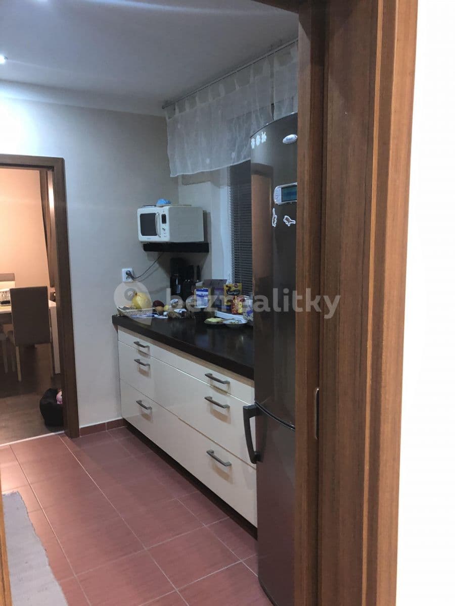 Prenájom bytu 3-izbový 76 m², Písecká, České Budějovice, Jihočeský kraj Prenájom bytu 3-izbový 76 m², Písecká, České Budějovice, Jihočeský kraj