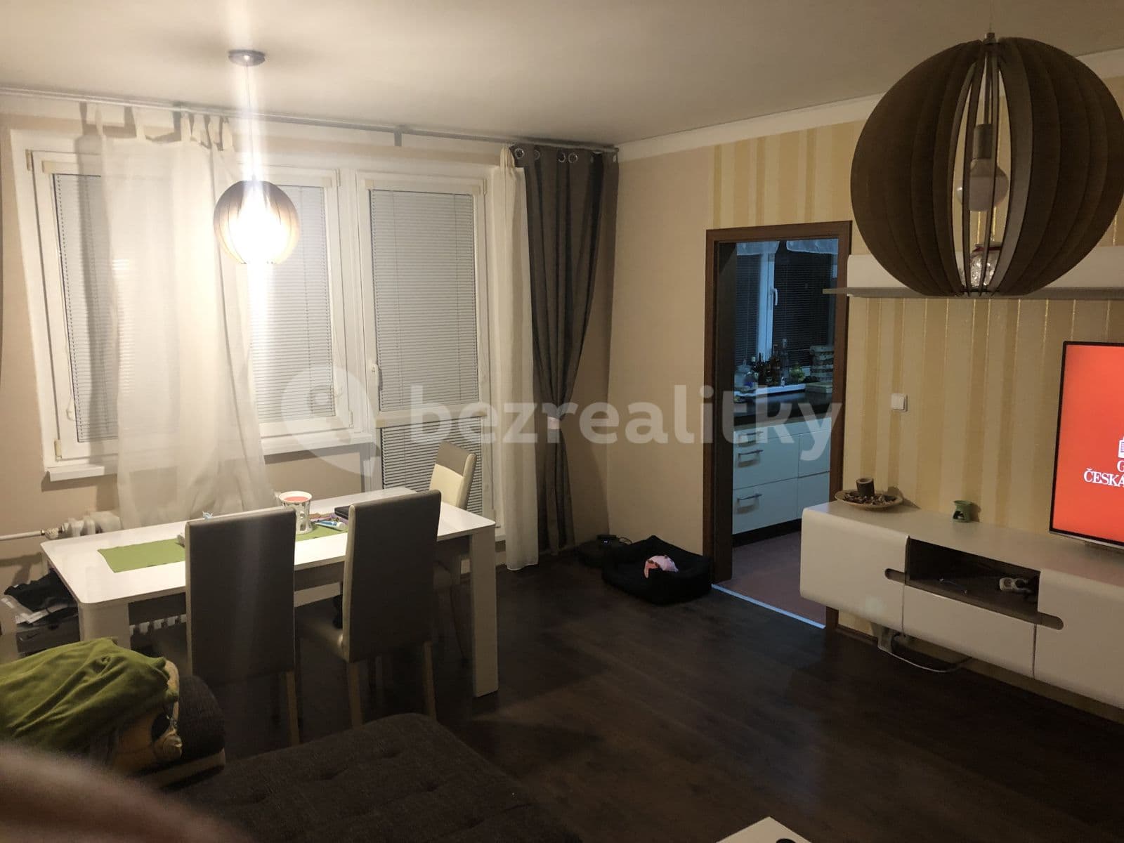 Prenájom bytu 3-izbový 76 m², Písecká, České Budějovice, Jihočeský kraj Prenájom bytu 3-izbový 76 m², Písecká, České Budějovice, Jihočeský kraj