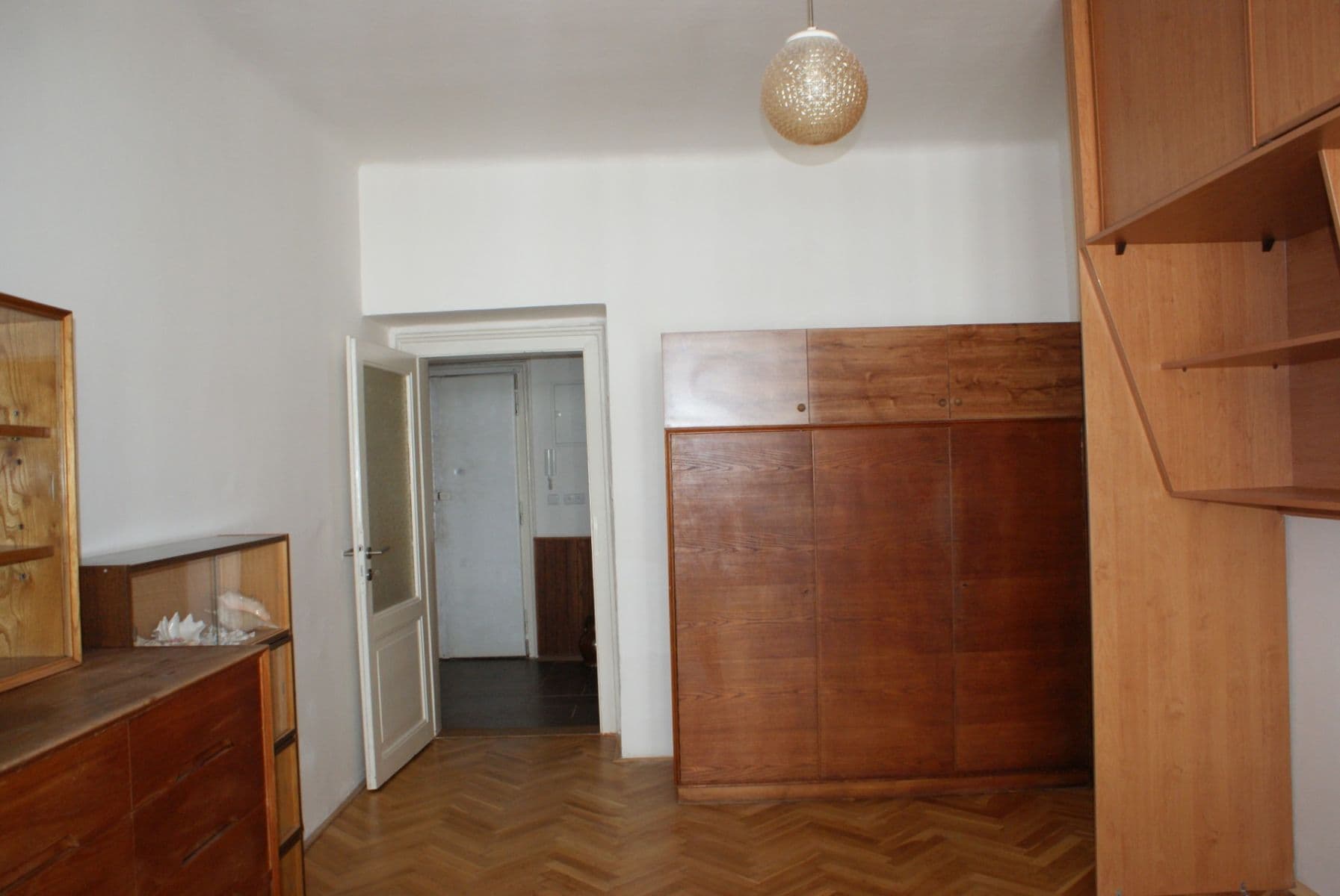 Prenájom bytu 2-izbový 77 m², Pod Kotlaskou, Praha, Praha Prenájom bytu 2-izbový 77 m², Pod Kotlaskou, Praha, Praha