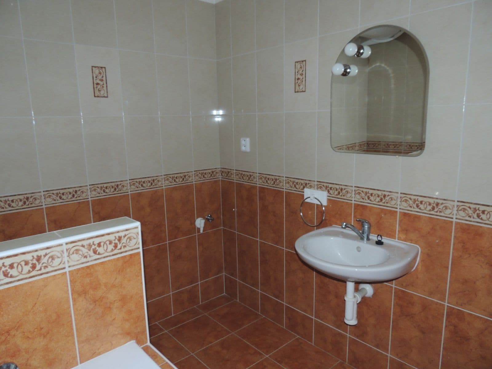 Prenájom bytu 1-izbový 42 m², Pod Kavalírkou, Praha, Praha Prenájom bytu 1-izbový 42 m², Pod Kavalírkou, Praha, Praha