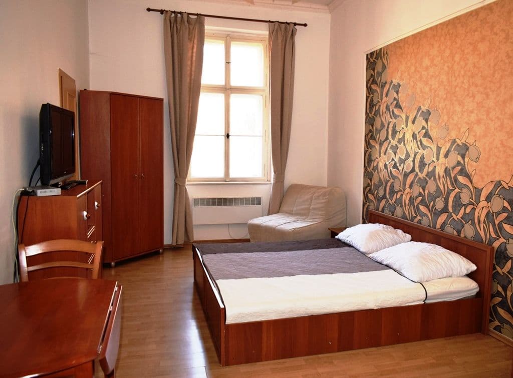 Prenájom bytu 1-izbový 34 m², Wenzigova, Praha, Praha Prenájom bytu 1-izbový 34 m², Wenzigova, Praha, Praha