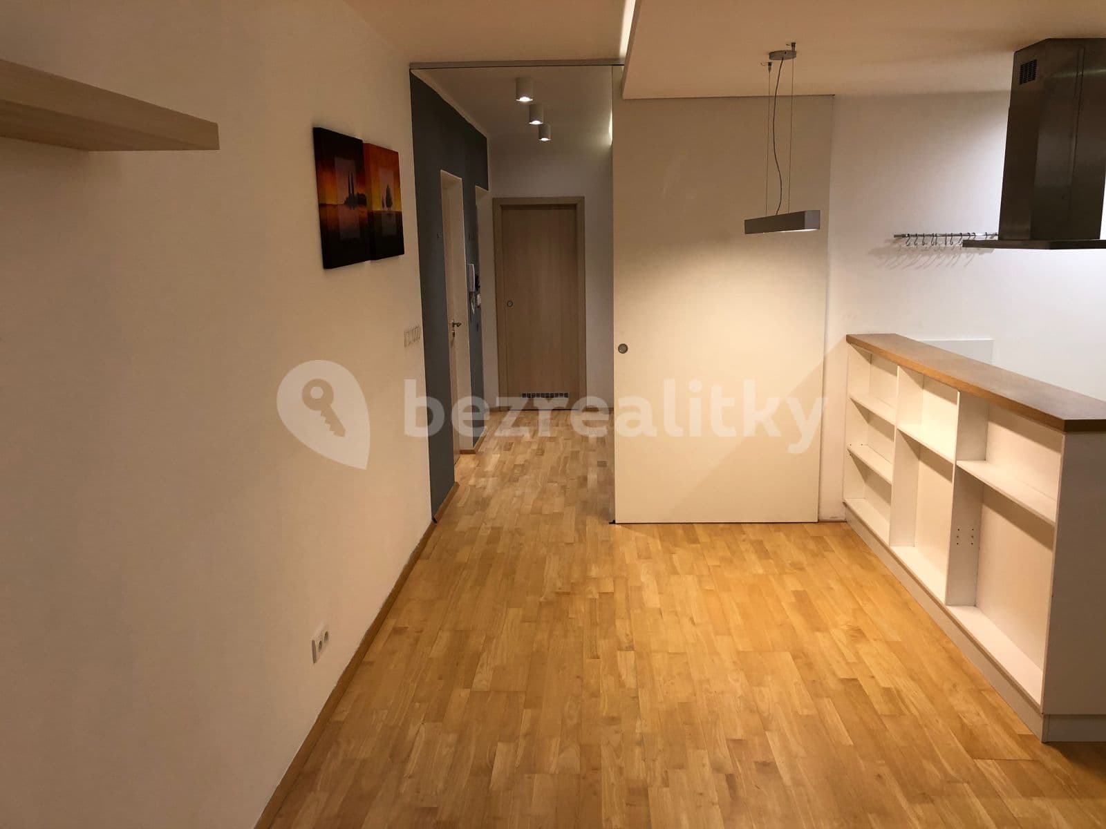 Prenájom bytu 3-izbový 93 m², Jaromíra Vejvody, Praha, Praha Prenájom bytu 3-izbový 93 m², Jaromíra Vejvody, Praha, Praha