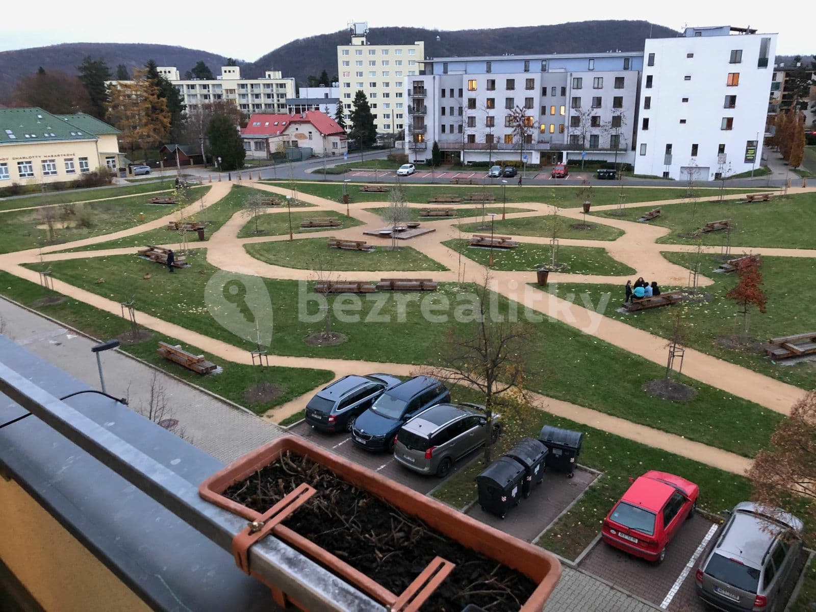 Prenájom bytu 3-izbový 93 m², Jaromíra Vejvody, Praha, Praha Prenájom bytu 3-izbový 93 m², Jaromíra Vejvody, Praha, Praha