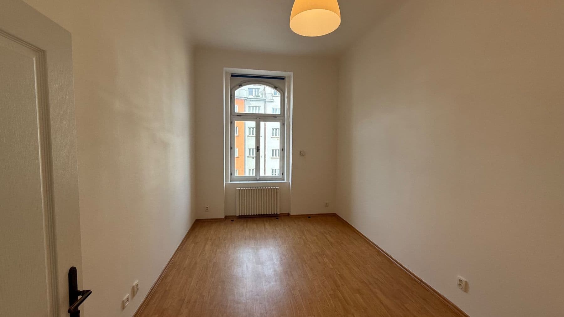 Prenájom bytu 2-izbový 70 m², Sokolovská, Praha, Praha Prenájom bytu 2-izbový 70 m², Sokolovská, Praha, Praha