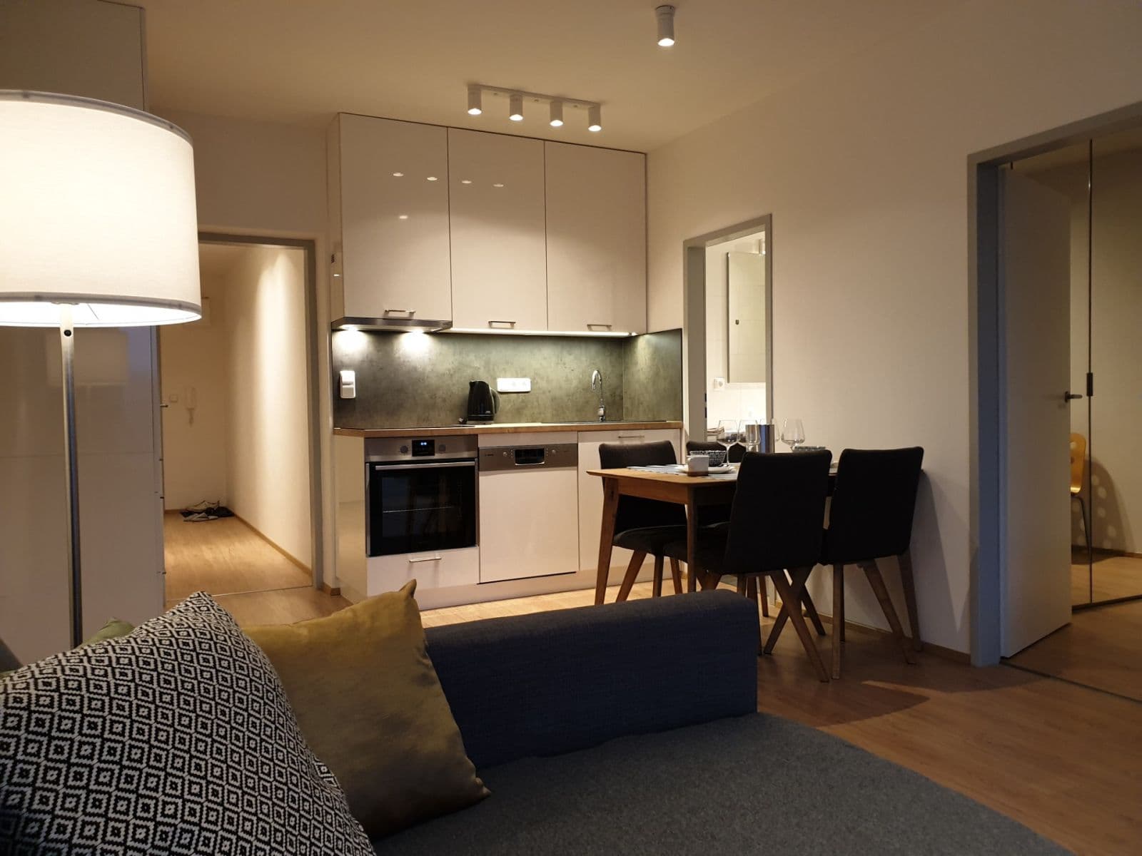 Prenájom bytu 2-izbový 50 m², Křenová, Brno, Jihomoravský kraj Prenájom bytu 2-izbový 50 m², Křenová, Brno, Jihomoravský kraj