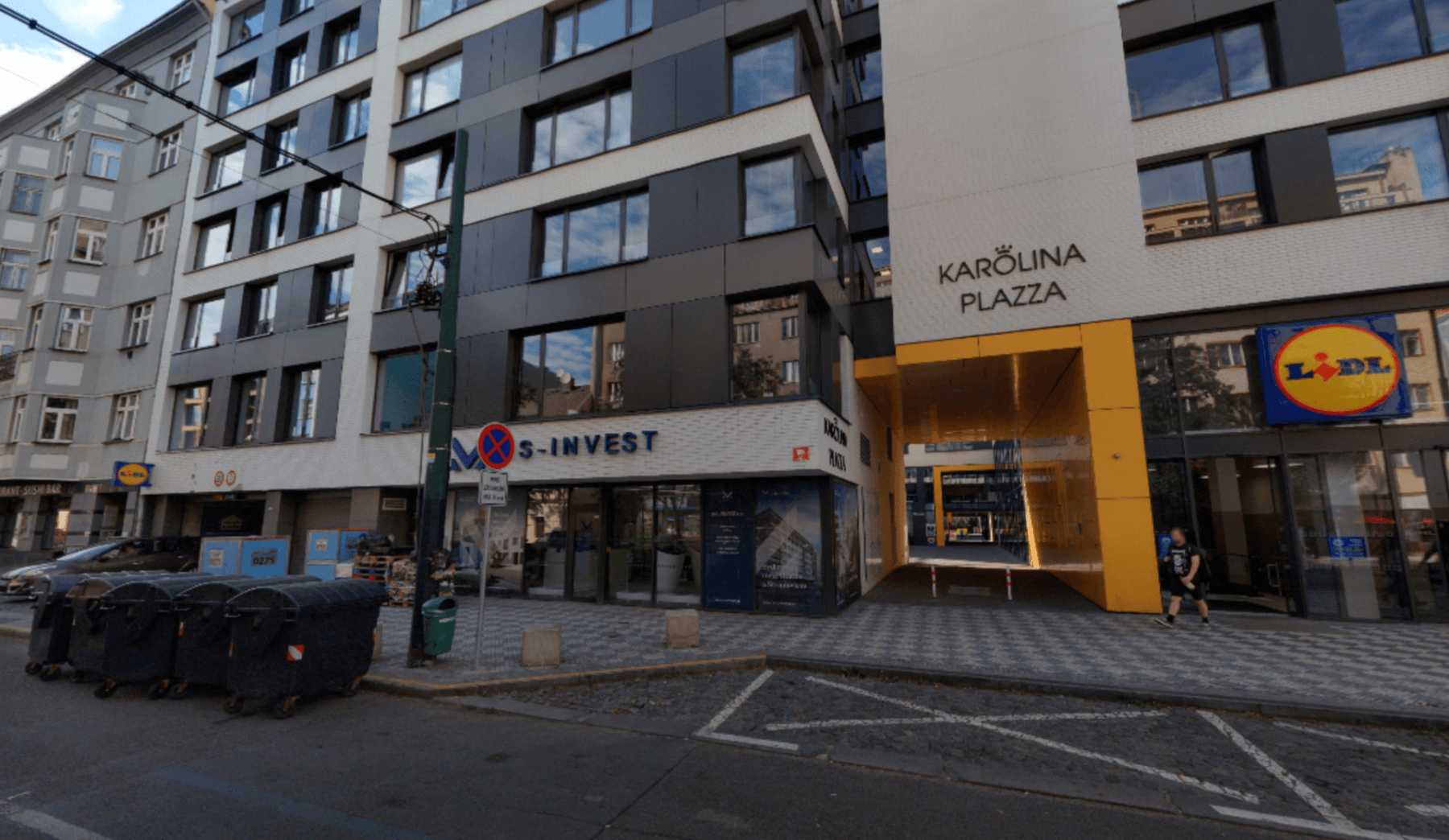 Prenájom garáže 15 m², Sokolovská, Praha, Praha Prenájom garáže 15 m², Sokolovská, Praha, Praha