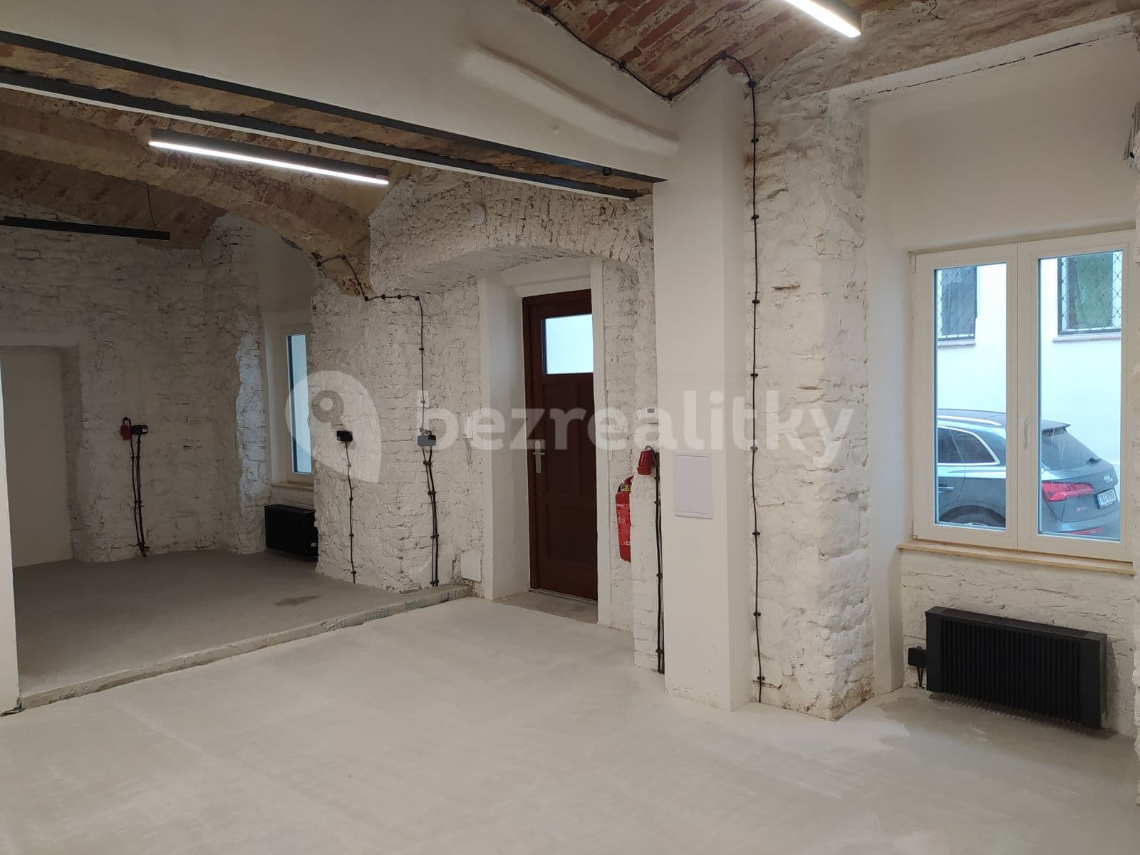 Prenájom nebytového priestoru 45 m², Sokolovská, Praha, Praha Prenájom nebytového priestoru 45 m², Sokolovská, Praha, Praha