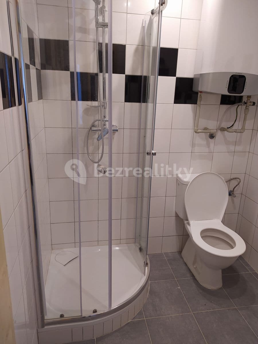 Prenájom nebytového priestoru 45 m², Sokolovská, Praha, Praha Prenájom nebytového priestoru 45 m², Sokolovská, Praha, Praha