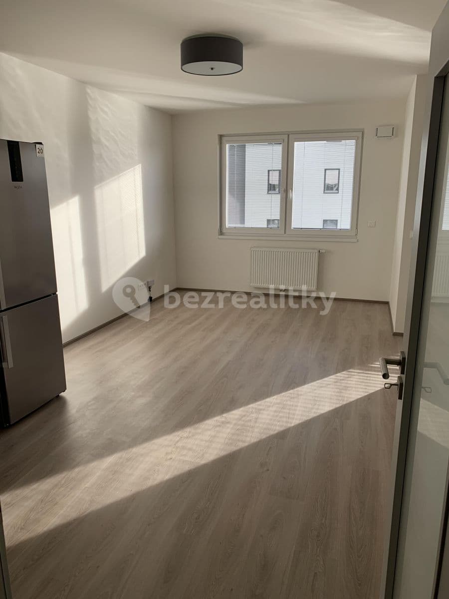 Prenájom bytu 2-izbový 44 m², Praha, Praha Prenájom bytu 2-izbový 44 m², Praha, Praha
