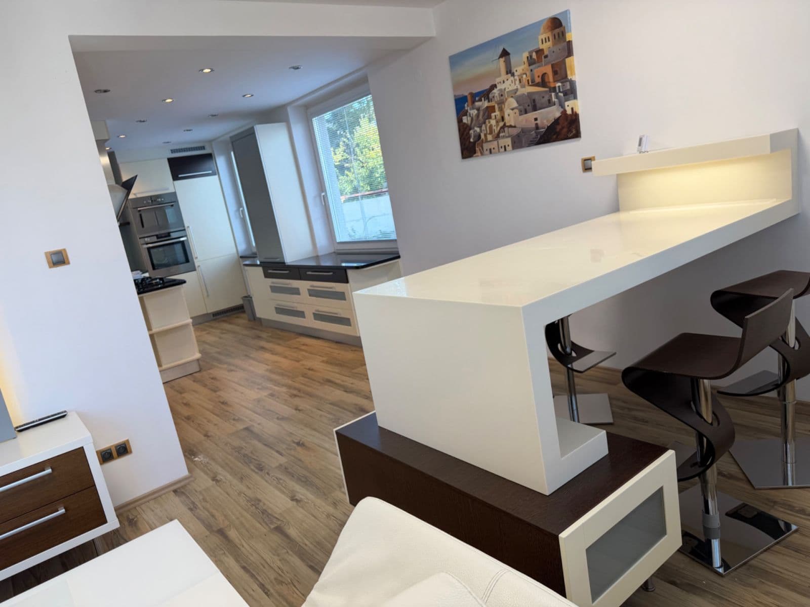 Prenájom bytu 4-izbový 92 m², Hřebíkova, Praha, Praha Prenájom bytu 4-izbový 92 m², Hřebíkova, Praha, Praha